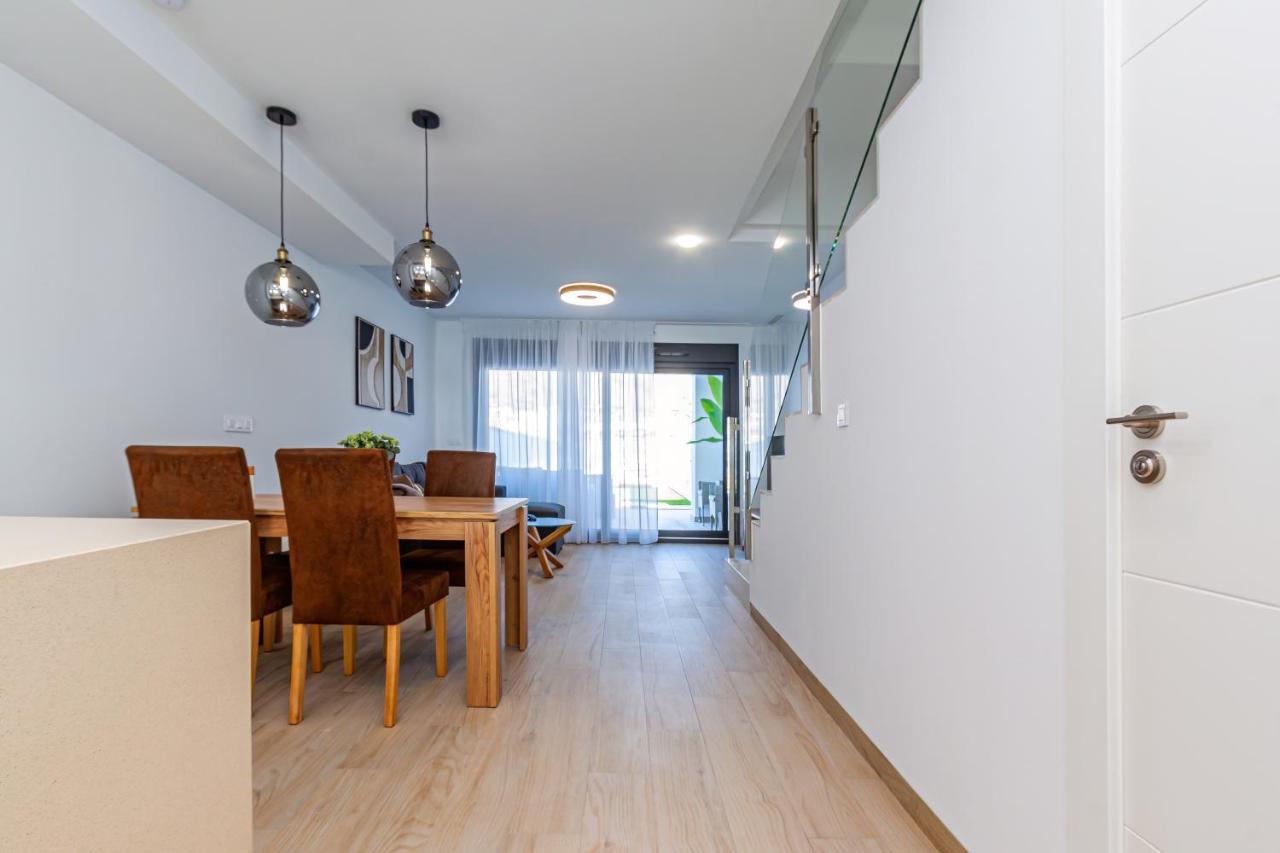 Panoramic Private Pool Home فينيسترات المظهر الخارجي الصورة
